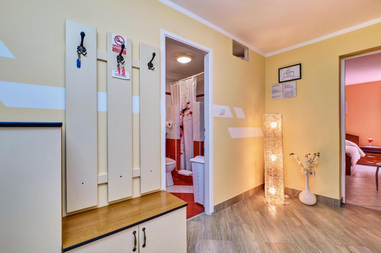 Apartments Ljubica Veli Losinj Ngoại thất bức ảnh