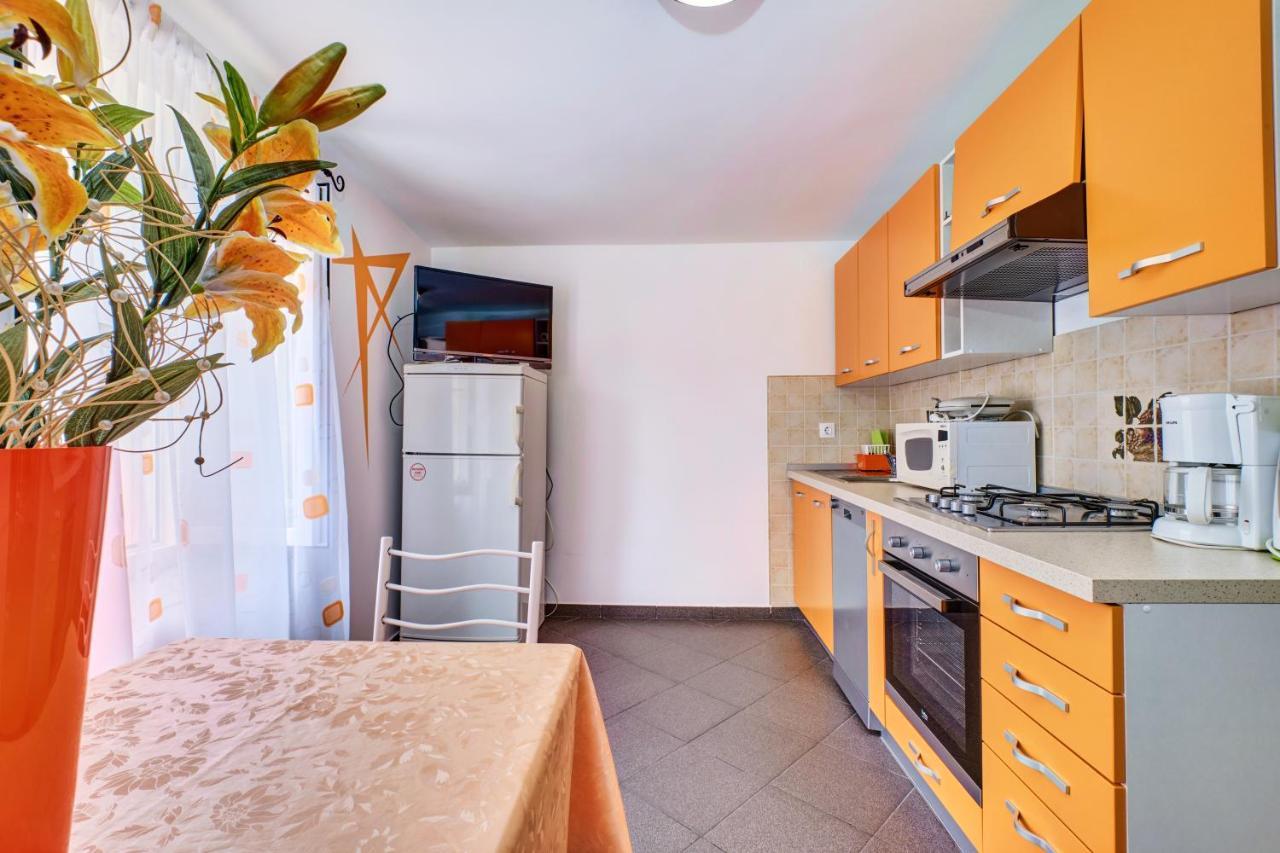 Apartments Ljubica Veli Losinj Ngoại thất bức ảnh