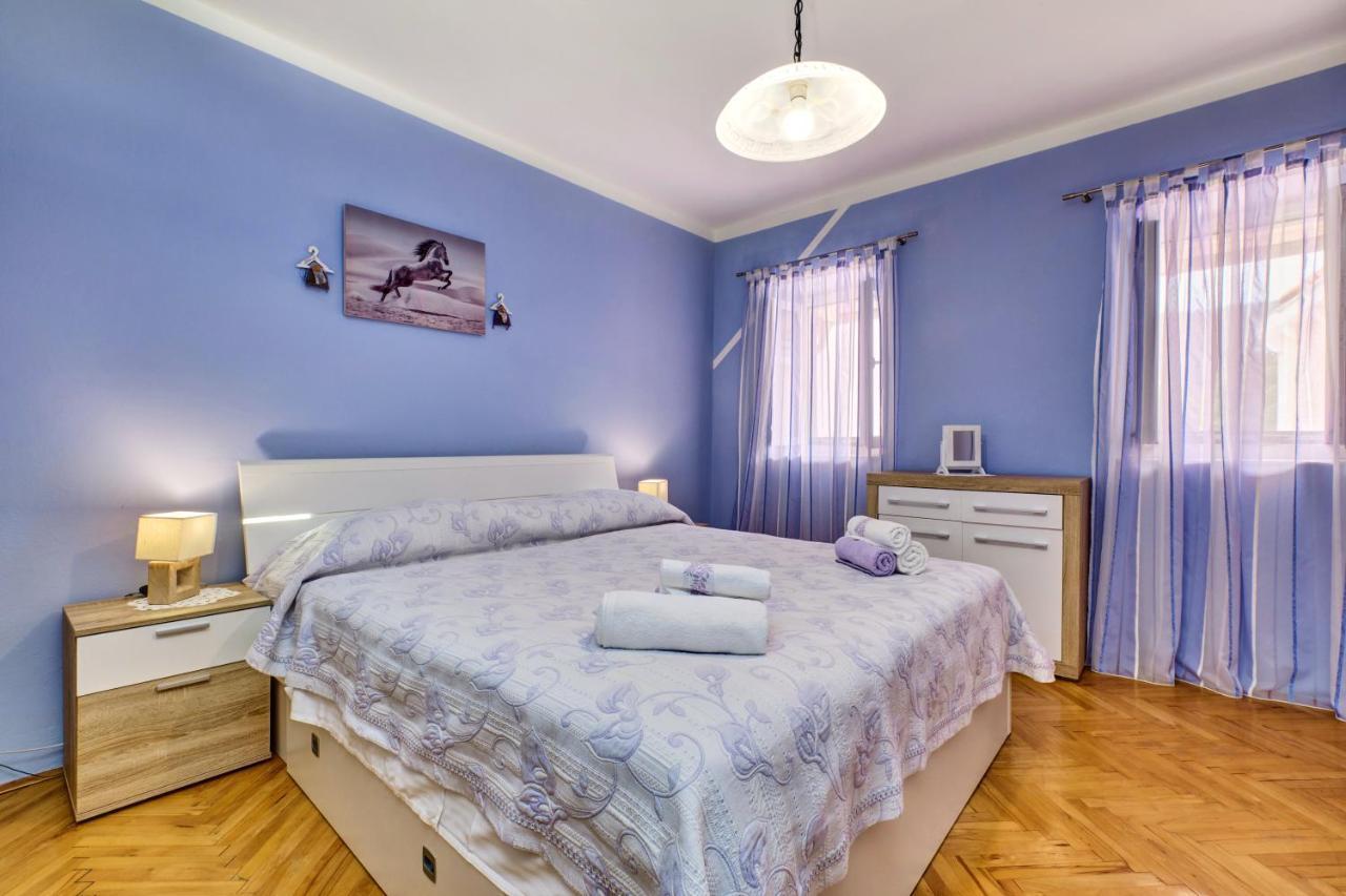Apartments Ljubica Veli Losinj Ngoại thất bức ảnh